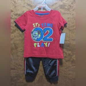 Quacker Jack 2 piece set 18 months.